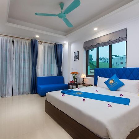 Hanoi Luxury House & Travel Exterior photo
