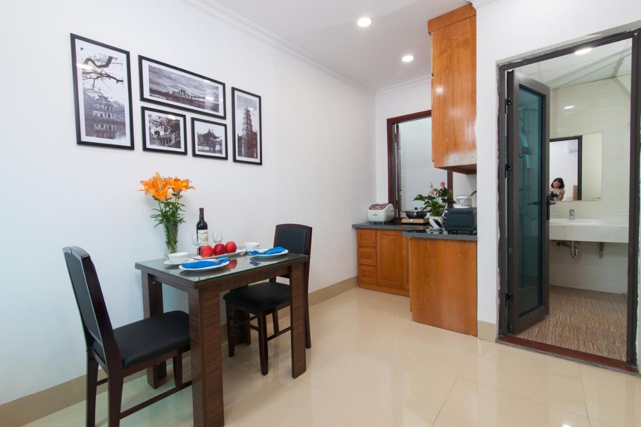 Hanoi Luxury House & Travel Exterior photo