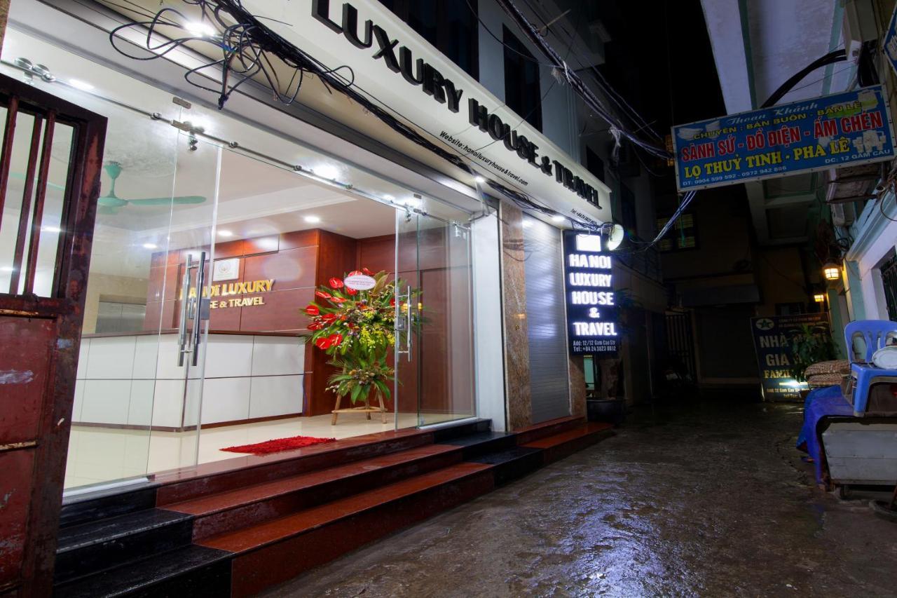 Hanoi Luxury House & Travel Exterior photo