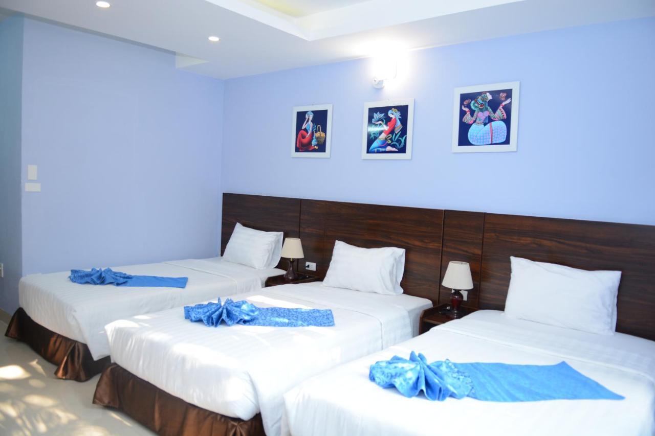Hanoi Luxury House & Travel Exterior photo